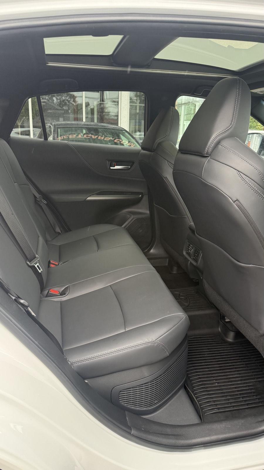Toyota Venza LE 2024