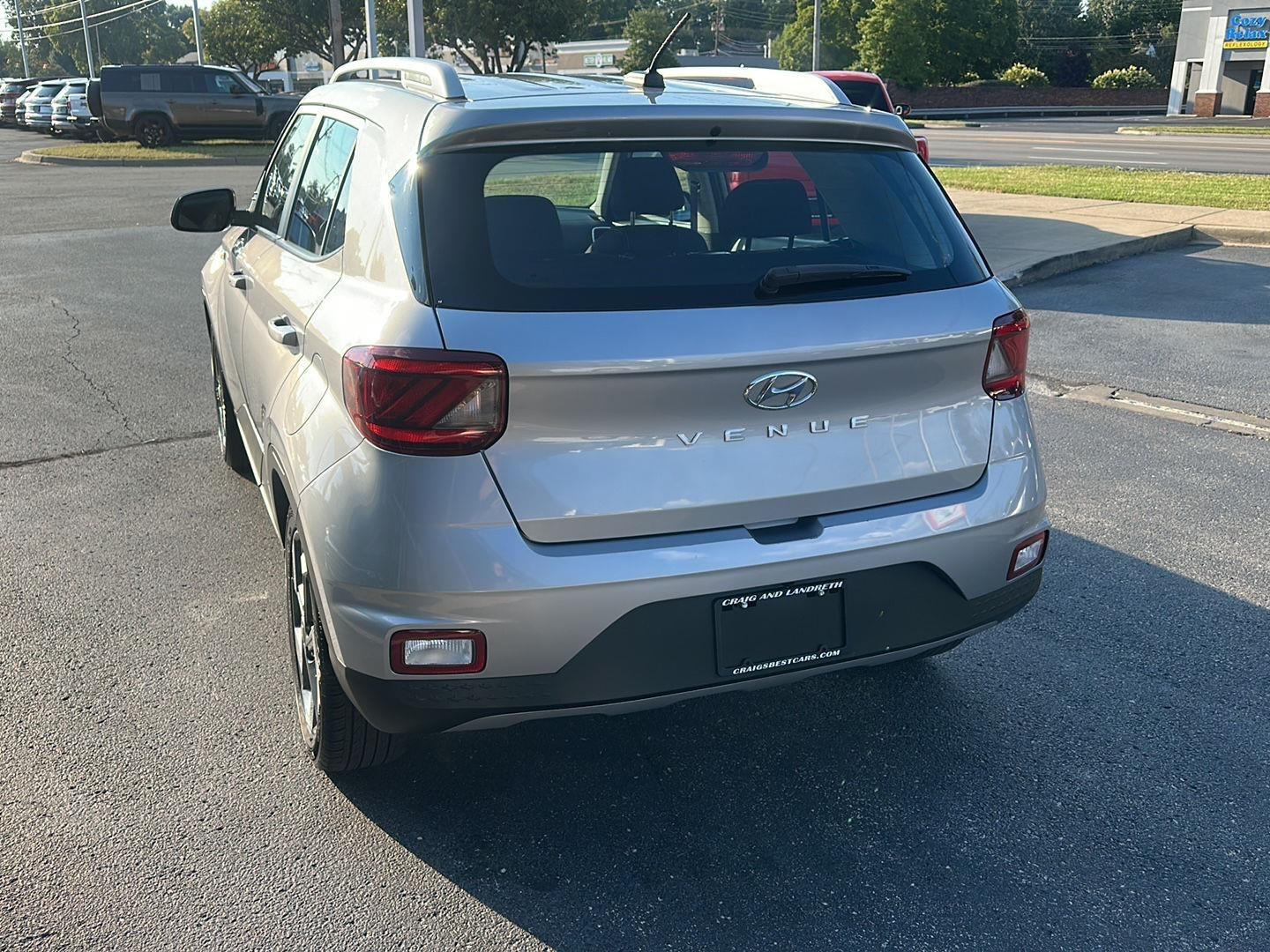 Hyundai Venue SEL 2025