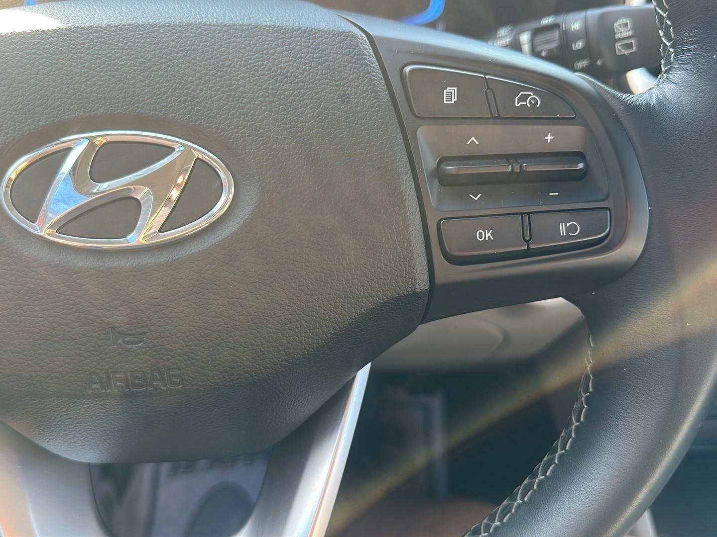 Hyundai Venue SEL 2025