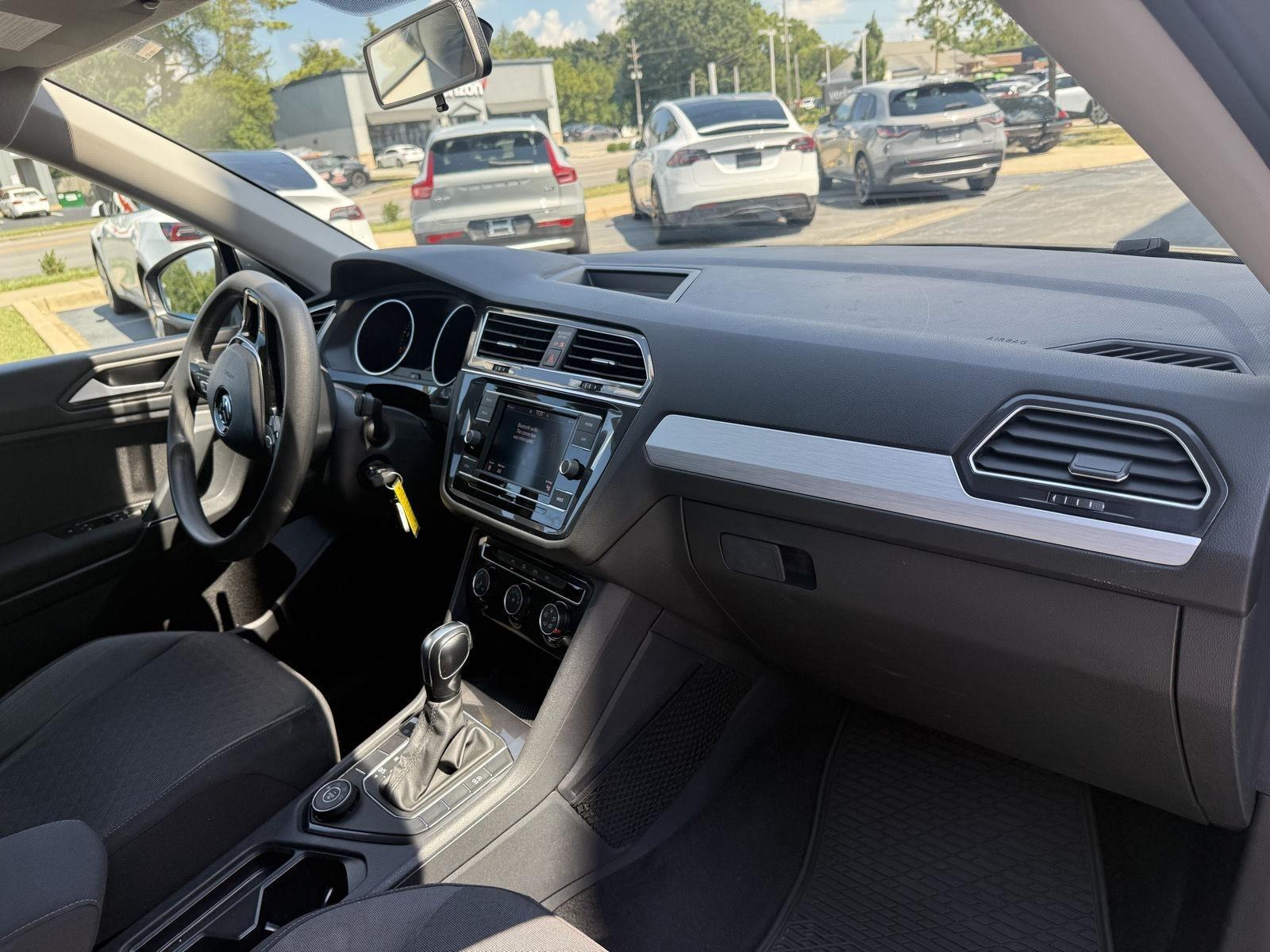 Volkswagen Tiguan S 4Motion 2020