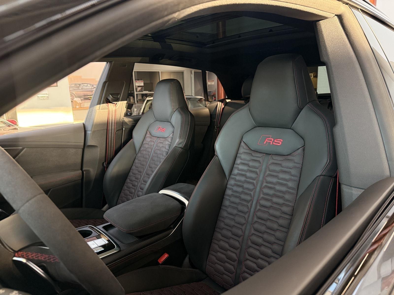 Audi RS Q8 4.0 quattro 2026