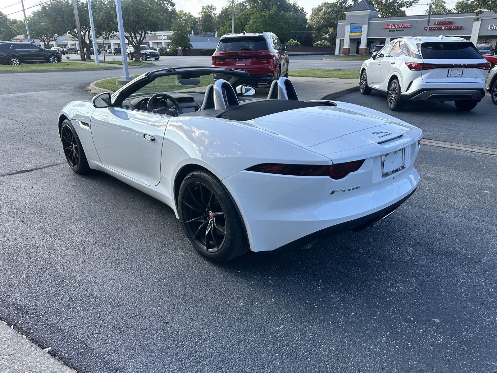 Jaguar F-Type Convertible 2.0 8A 2018