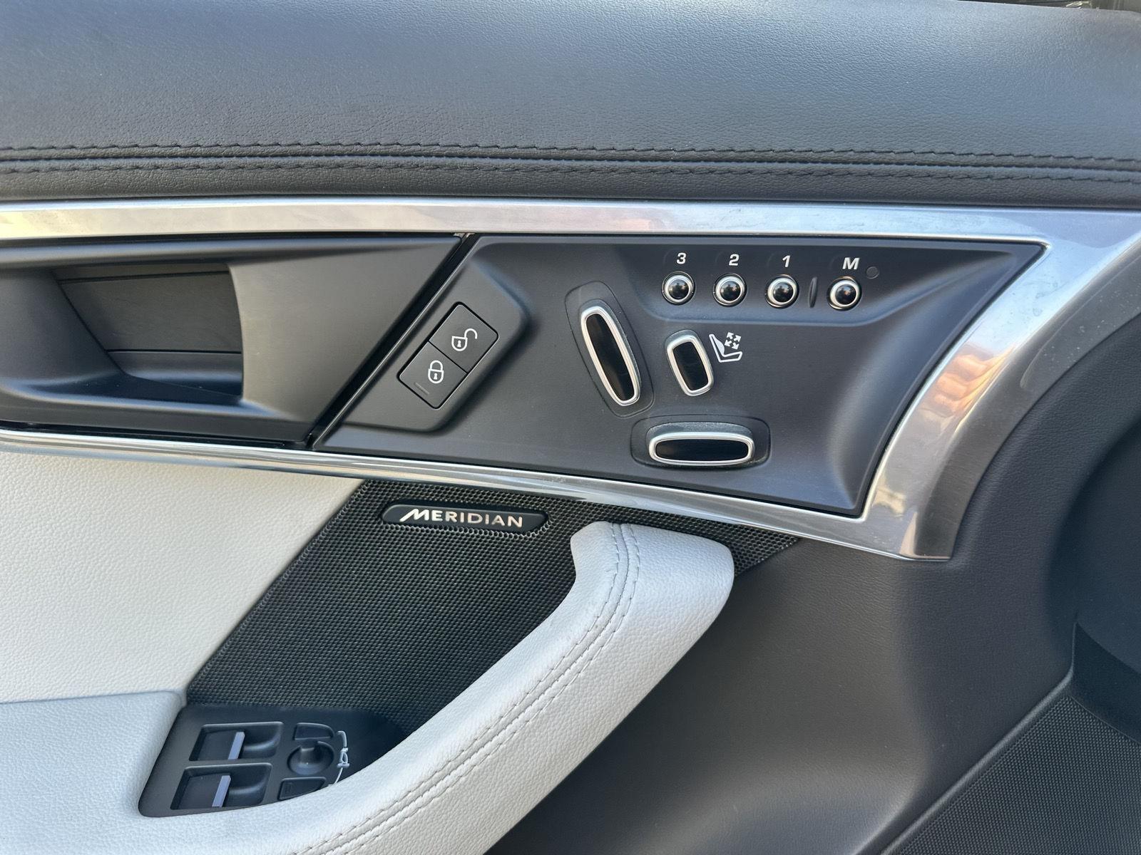 Jaguar F-Type Convertible 2.0 8A 2018