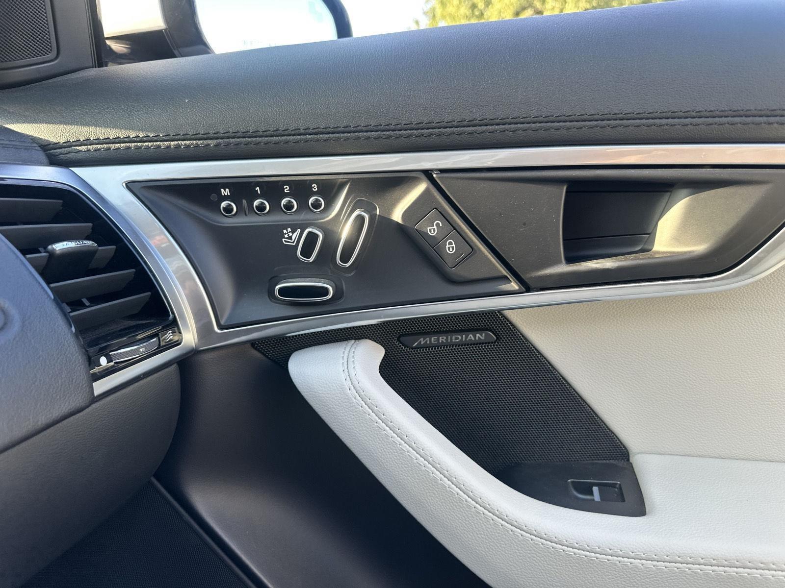 Jaguar F-Type Convertible 2.0 8A 2018