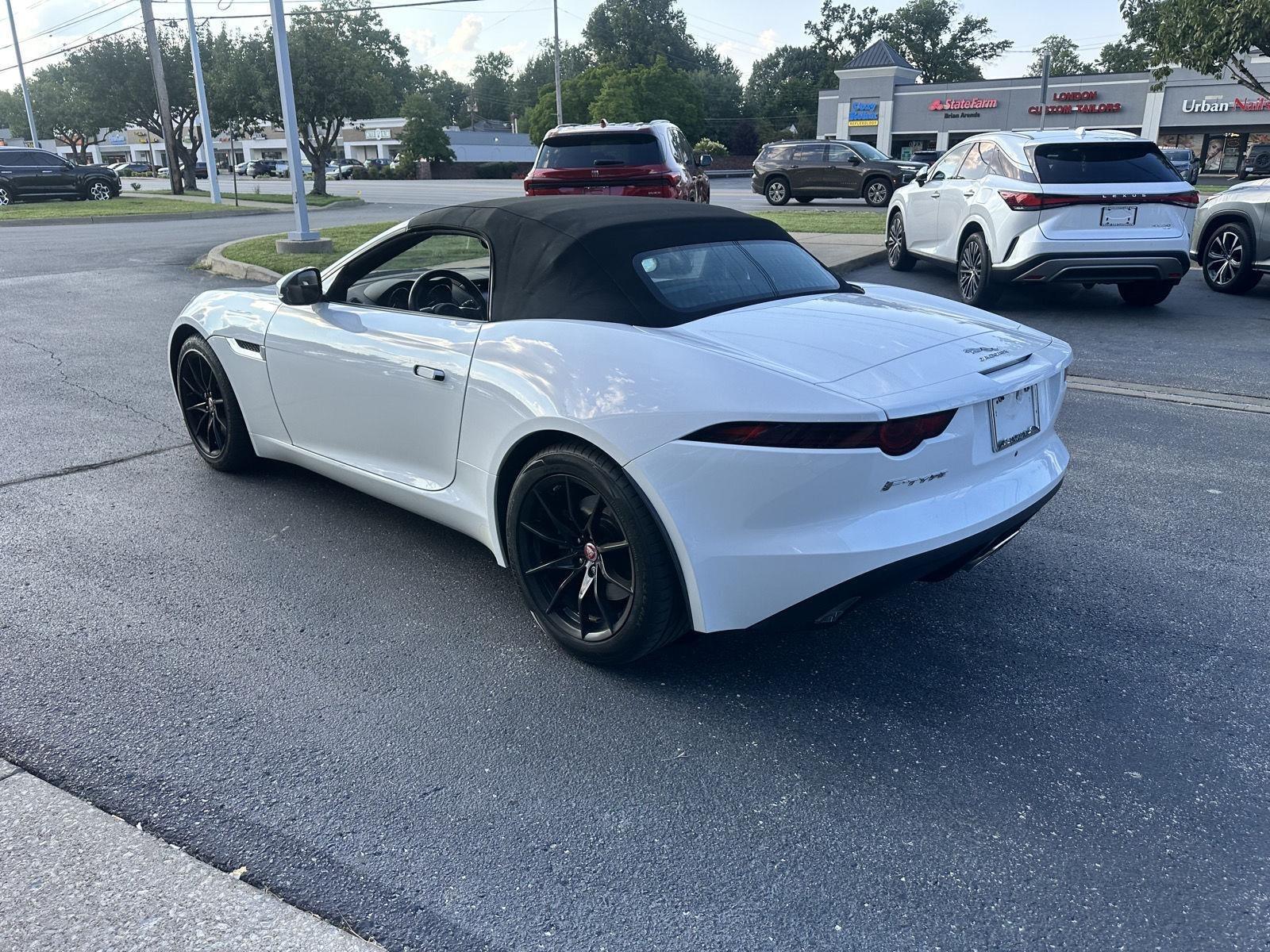 Jaguar F-Type Convertible 2.0 8A 2018