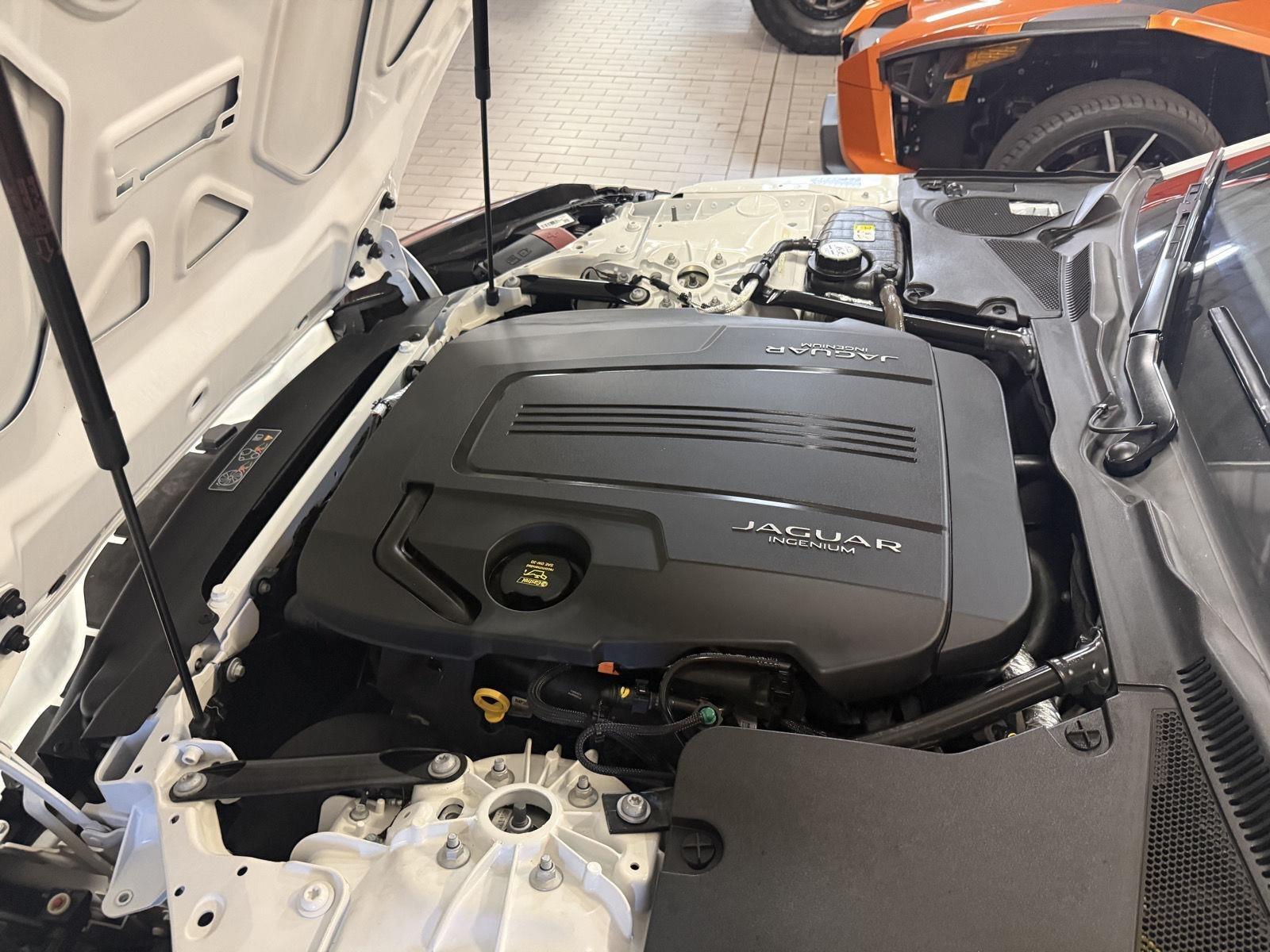 Jaguar F-Type Convertible 2.0 8A 2018