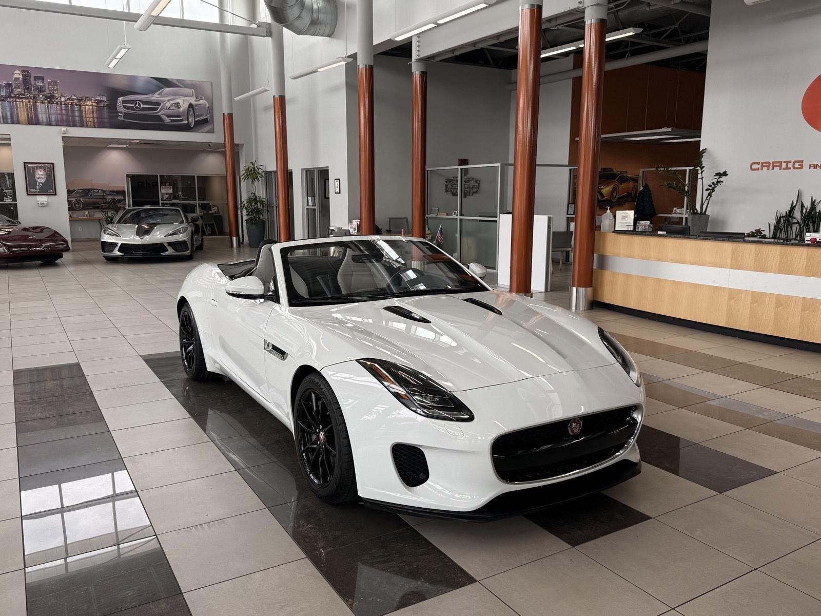 2018 Jaguar F-Type Convertible 2.0 8A