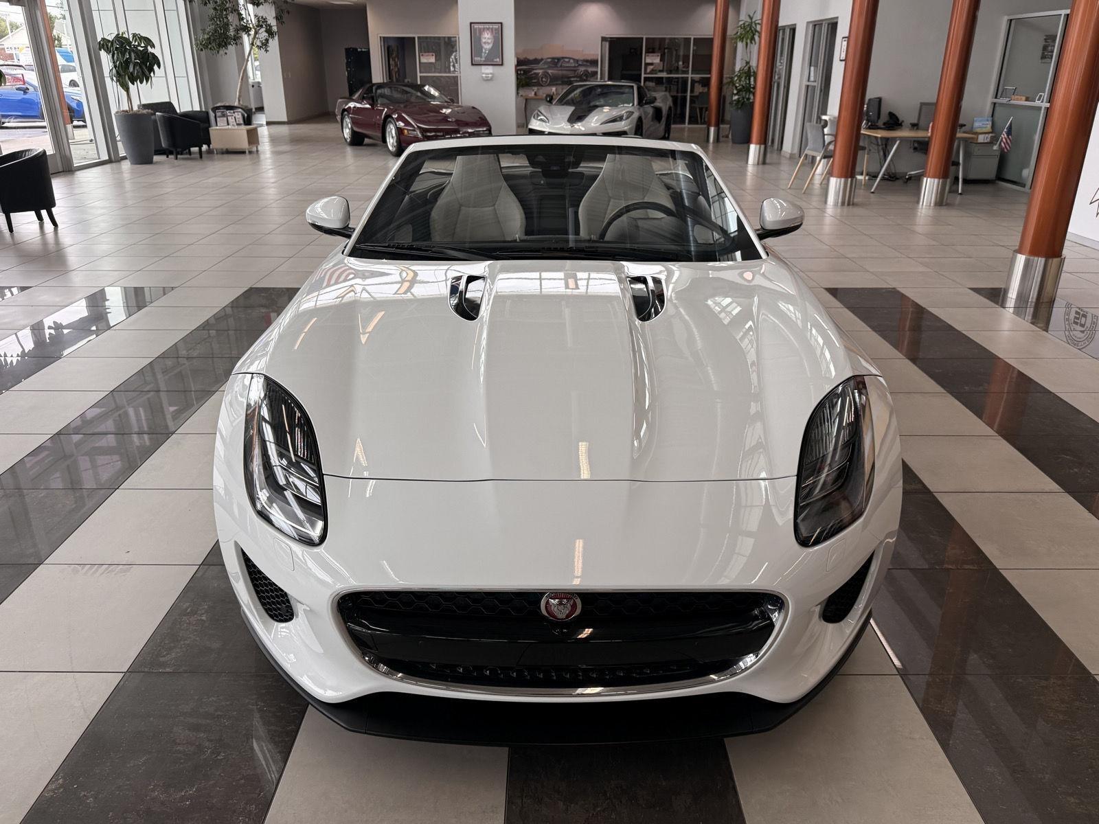 Jaguar F-Type Convertible 2.0 8A 2018