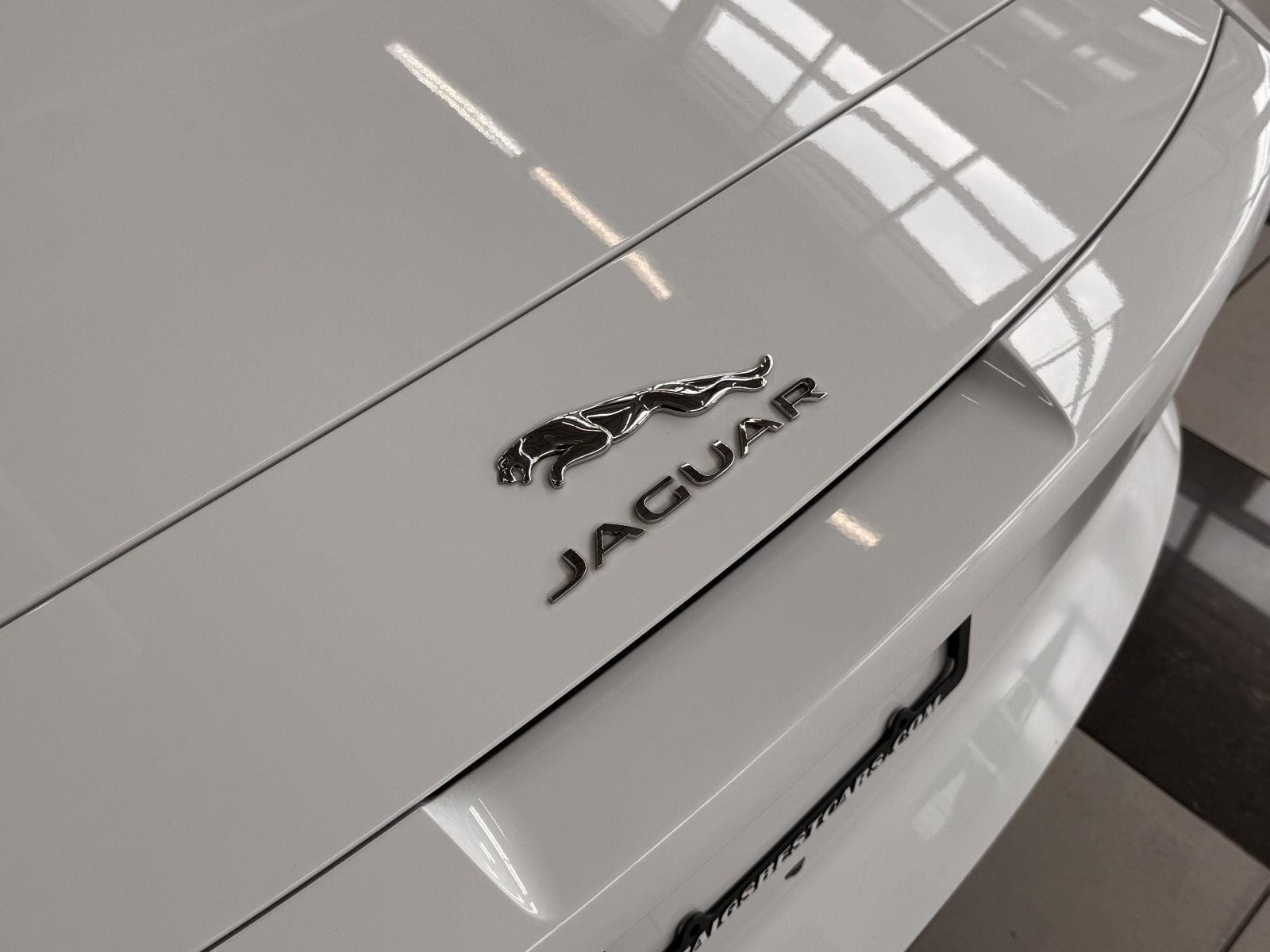 Jaguar F-Type Convertible 2.0 8A 2018