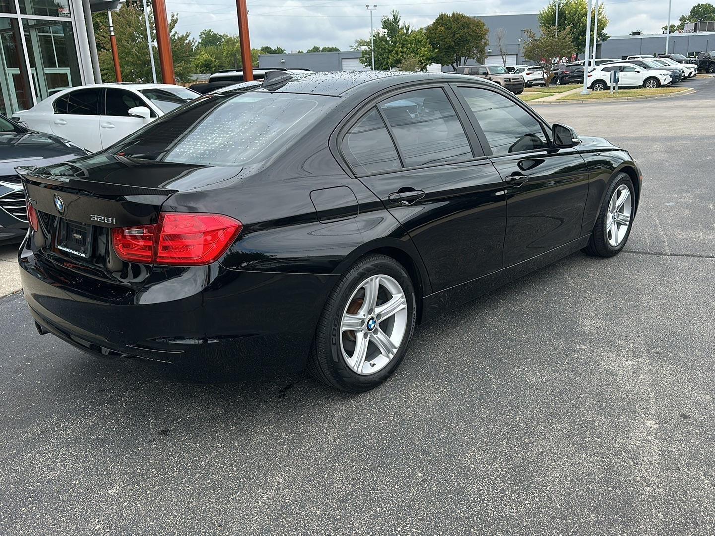 BMW 3-Series 328i xDrive Sedan 2014