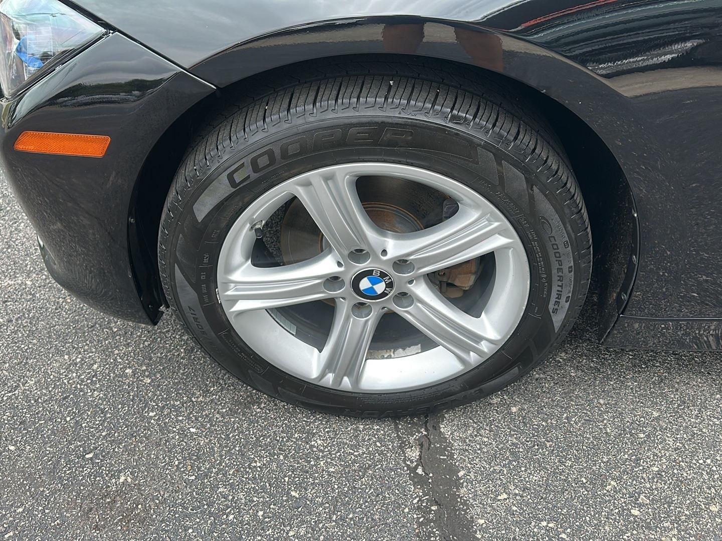 BMW 3-Series 328i xDrive Sedan 2014