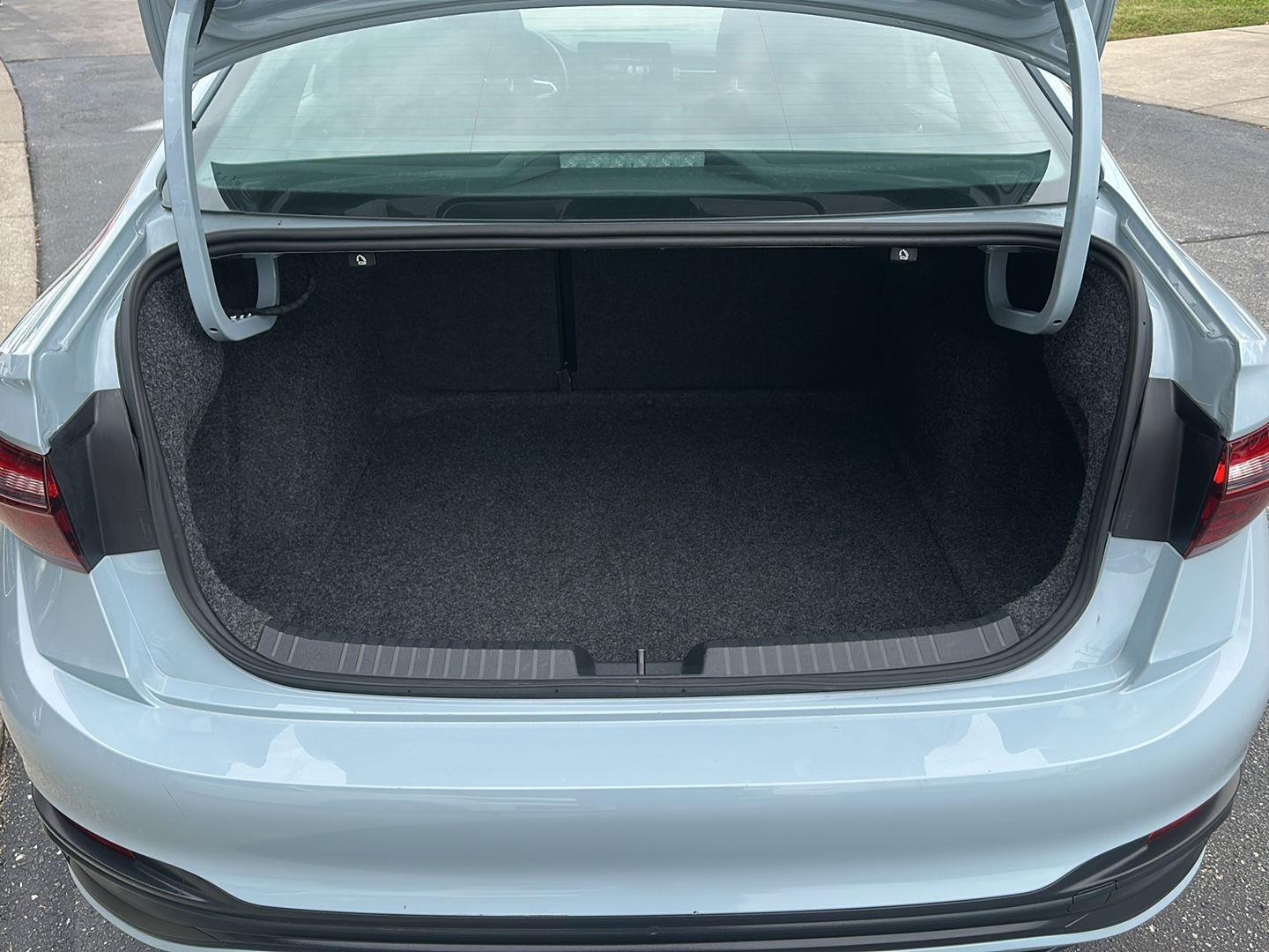 Volkswagen Jetta Sport 2025