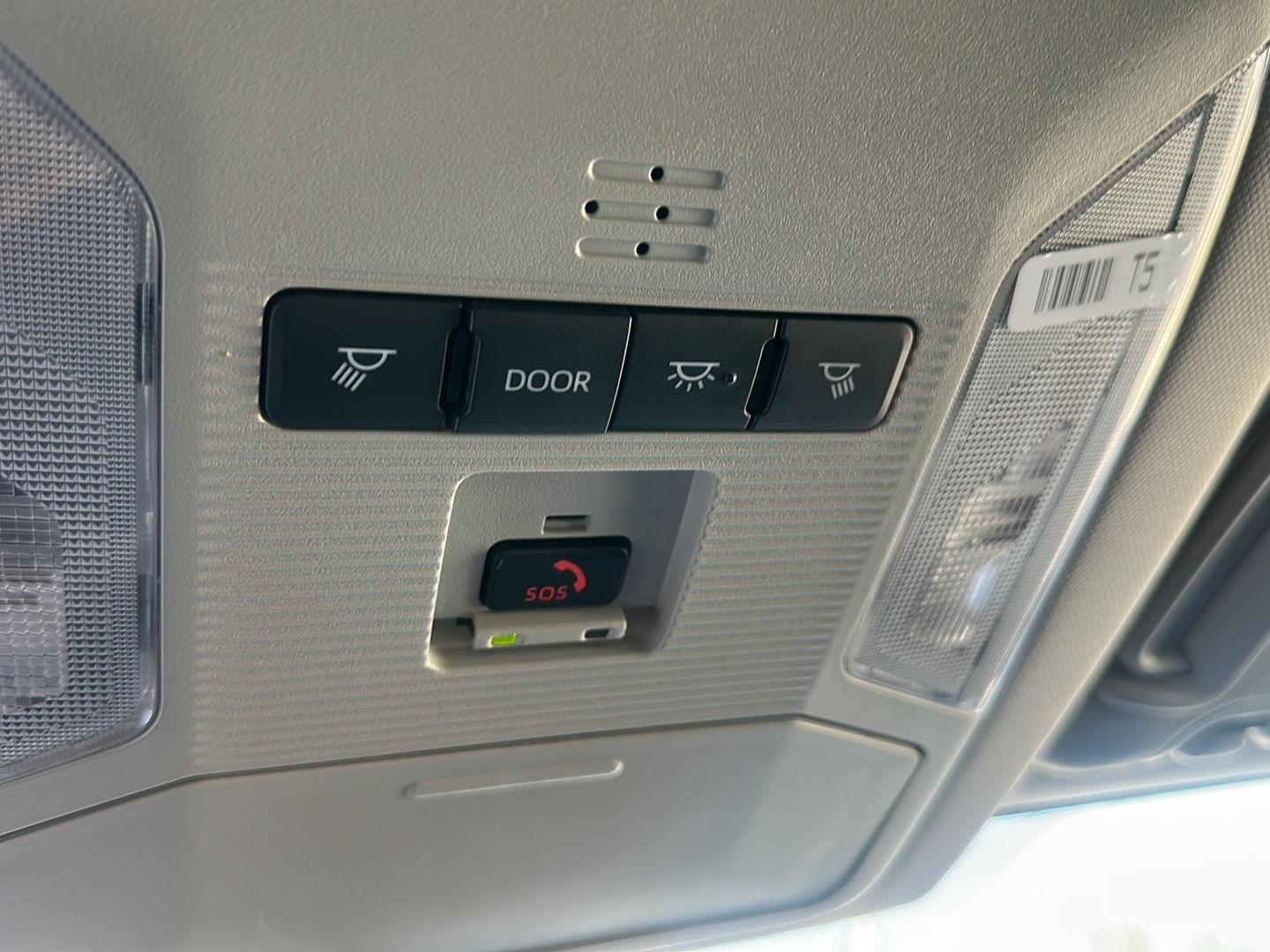 Toyota RAV4 XLE 2025
