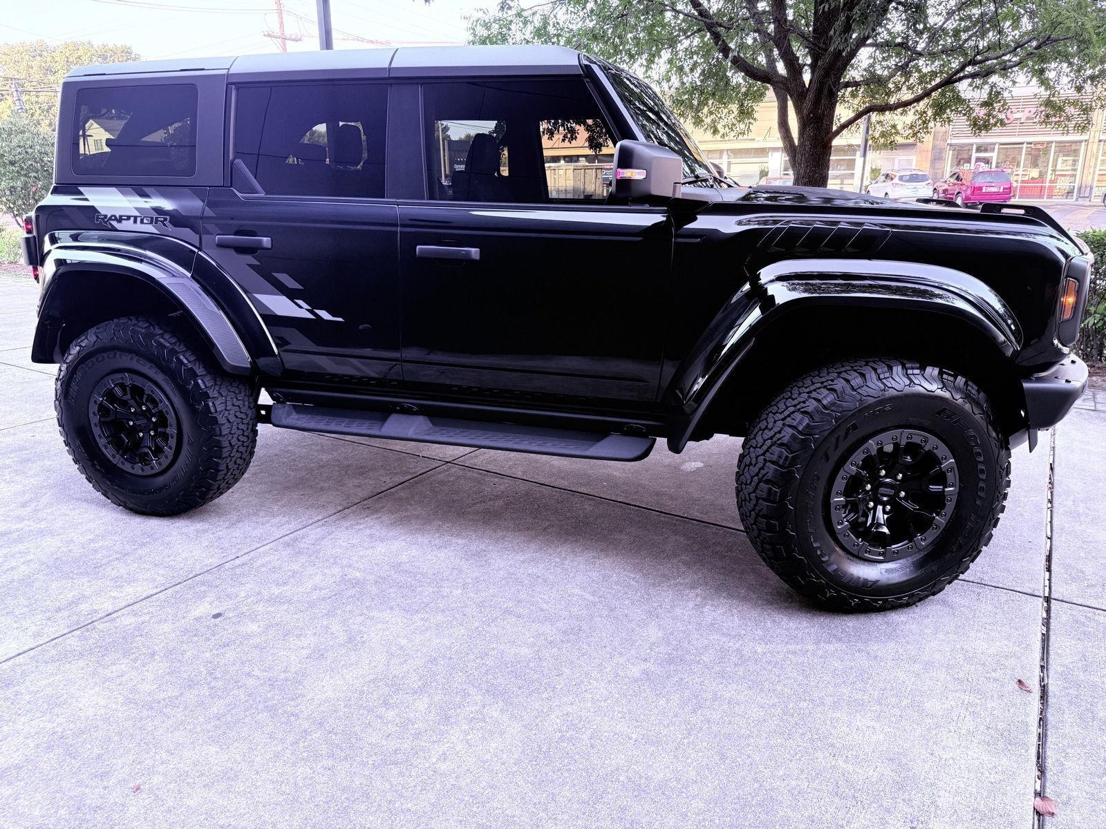 Ford Bronco Raptor 2024