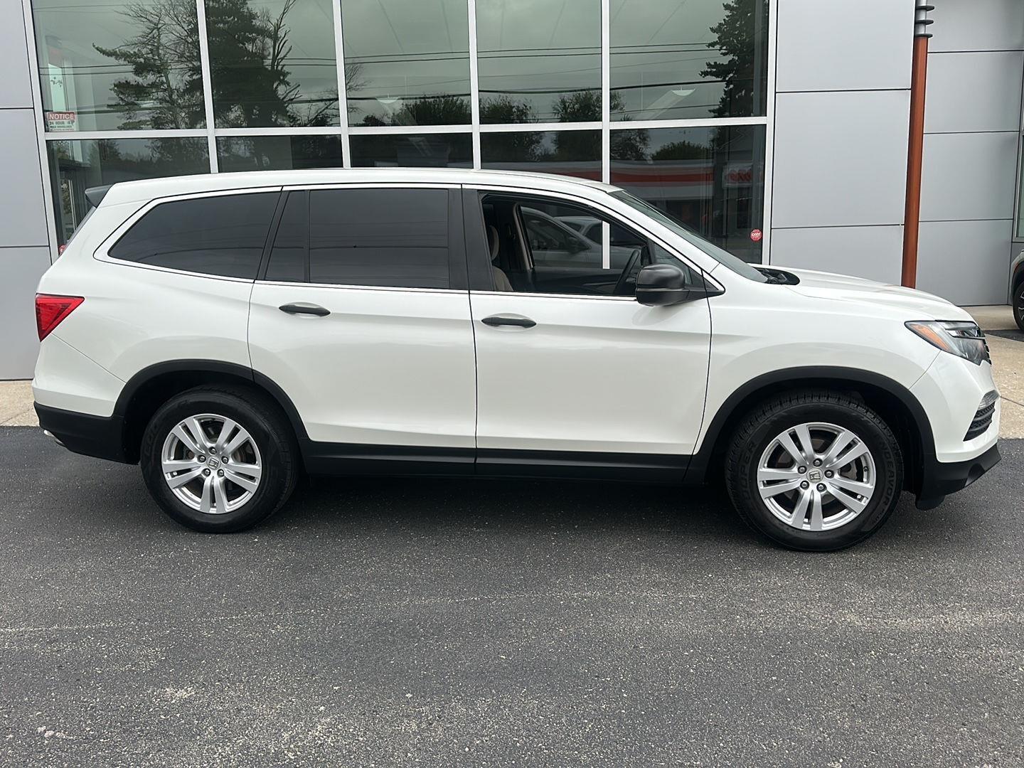 Honda Pilot LX 2WD 2016
