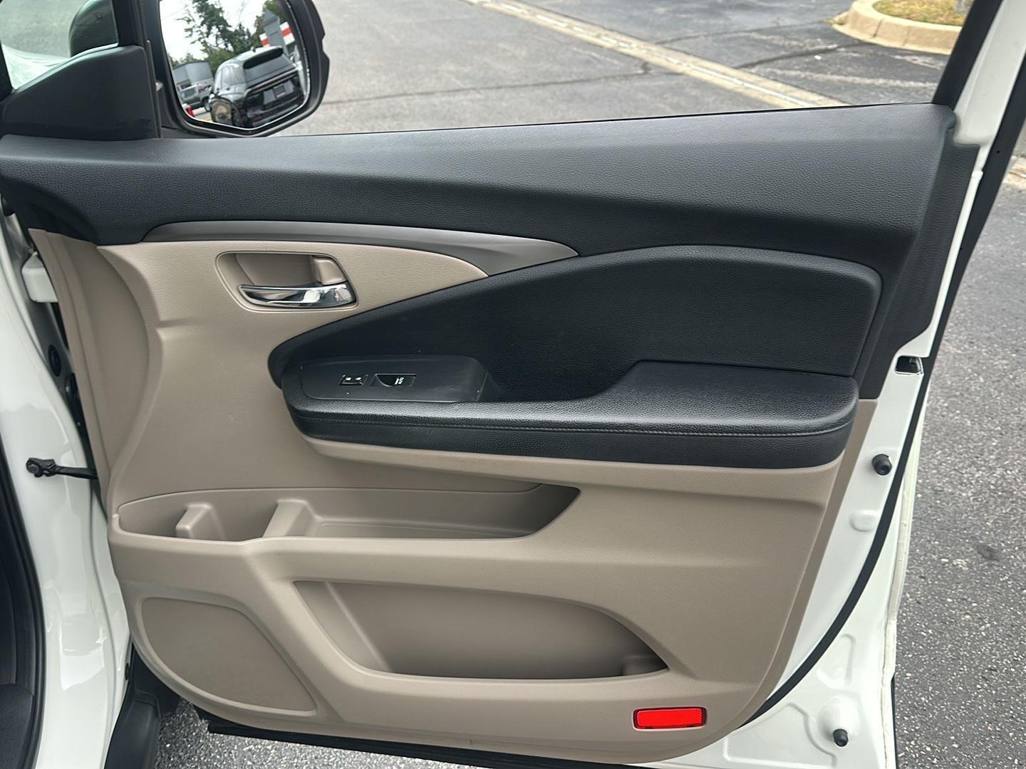 Honda Pilot LX 2WD 2016