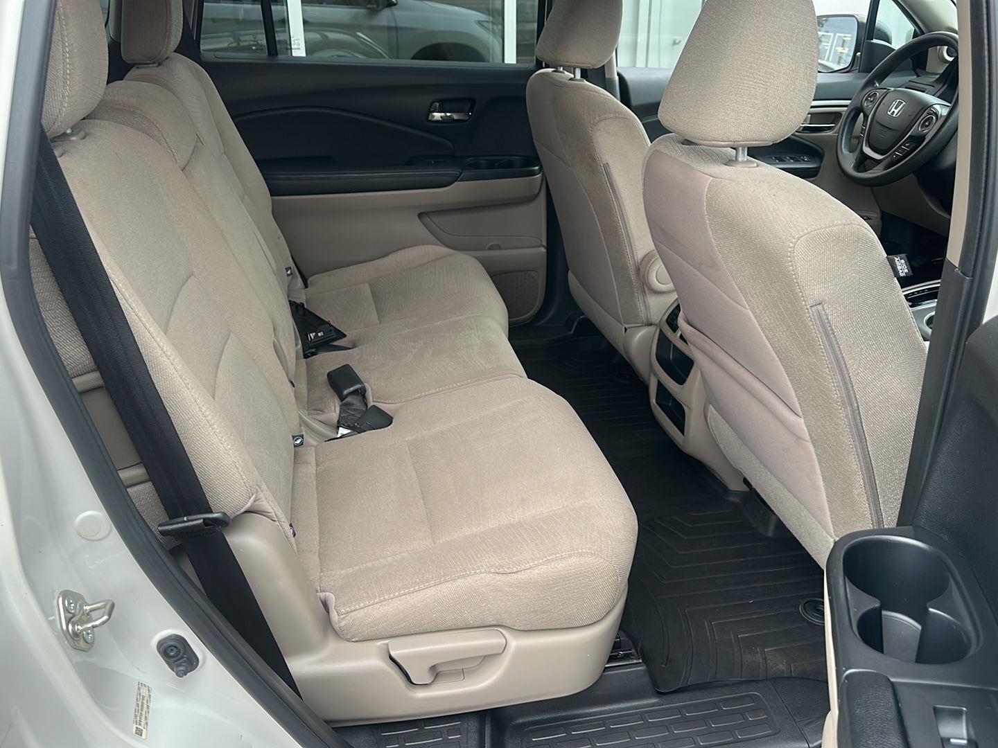 Honda Pilot LX 2WD 2016
