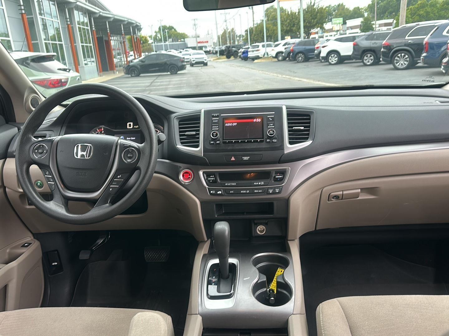 Honda Pilot LX 2WD 2016
