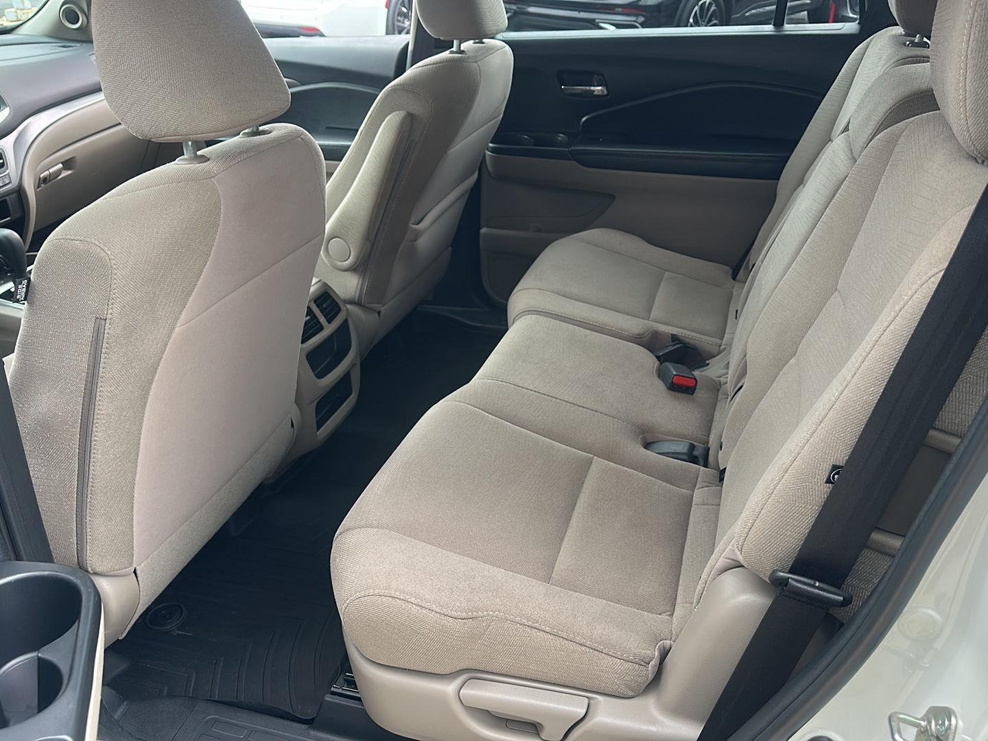 Honda Pilot LX 2WD 2016
