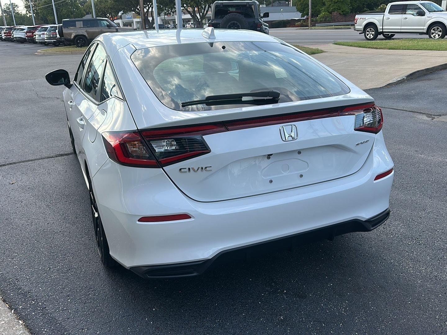 Honda Civic Sport Hatchback CVT 2025
