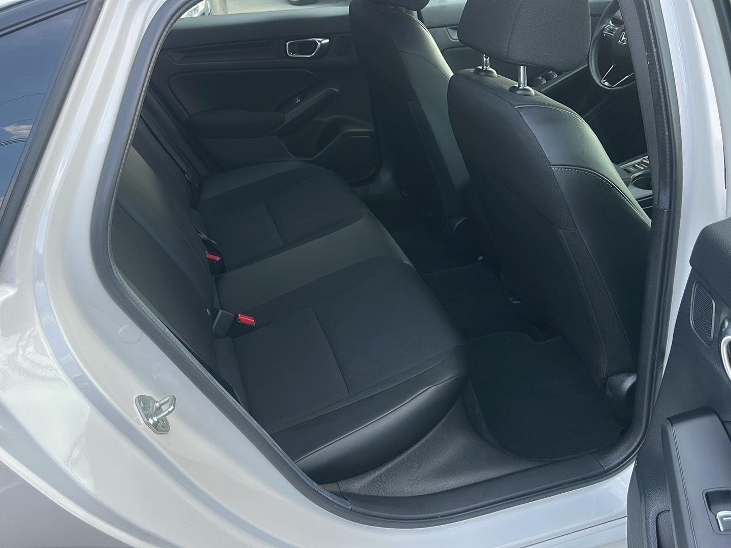 Honda Civic Sport Hatchback CVT 2025