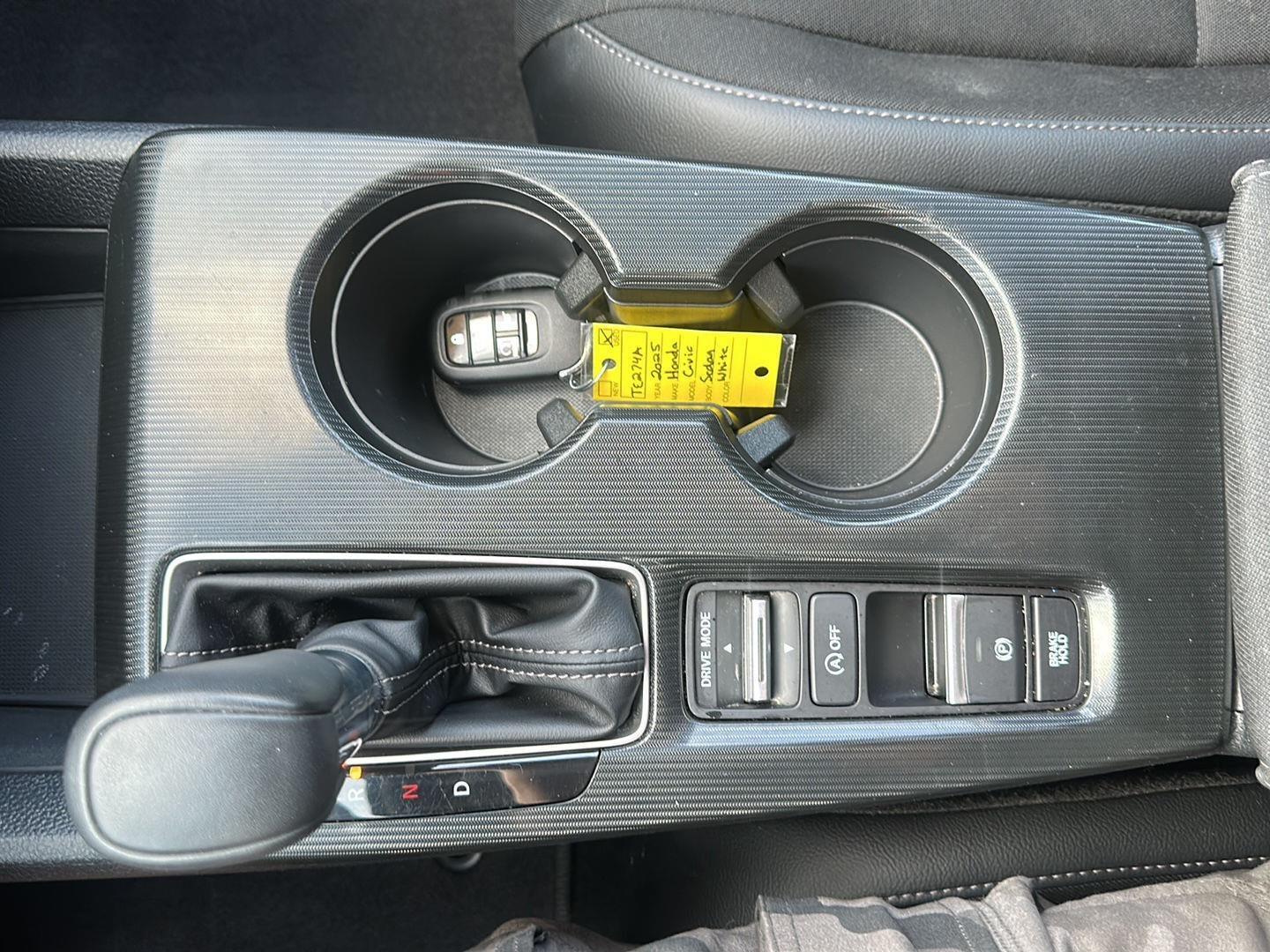 Honda Civic Sport Hatchback CVT 2025