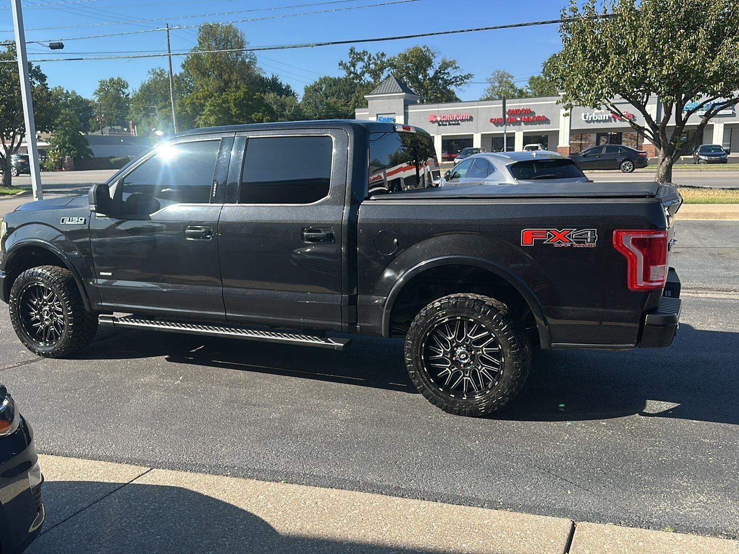 Ford F-150 XLT SuperCrew 6.5-ft. Bed 4WD 2015