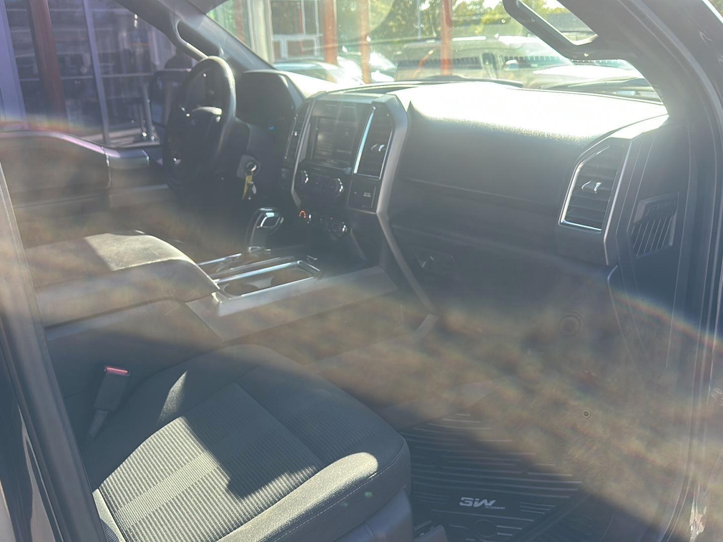 Ford F-150 XLT SuperCrew 6.5-ft. Bed 4WD 2015
