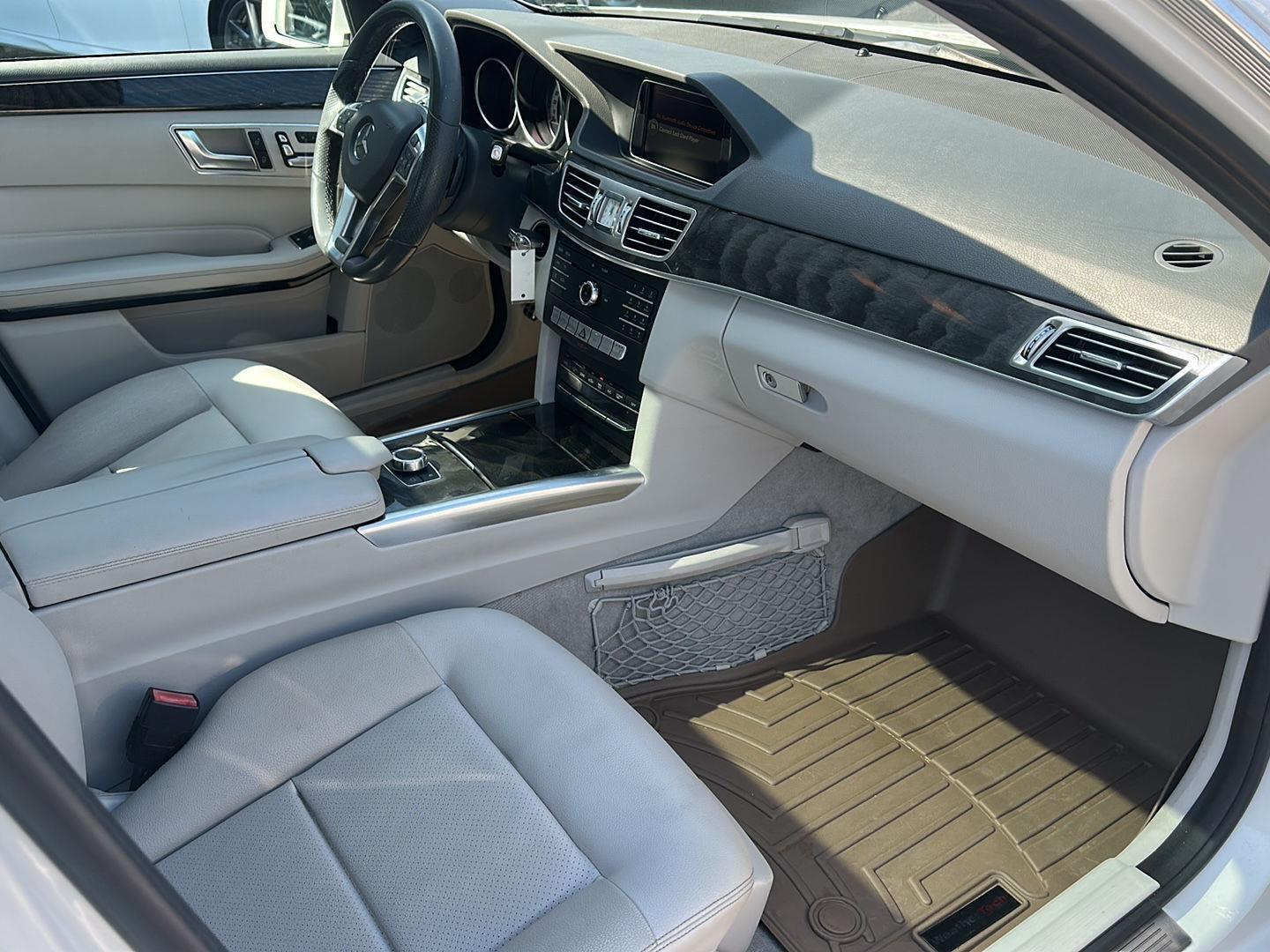 Mercedes-Benz E-Class E350 Luxury 4MATIC Sedan 2016