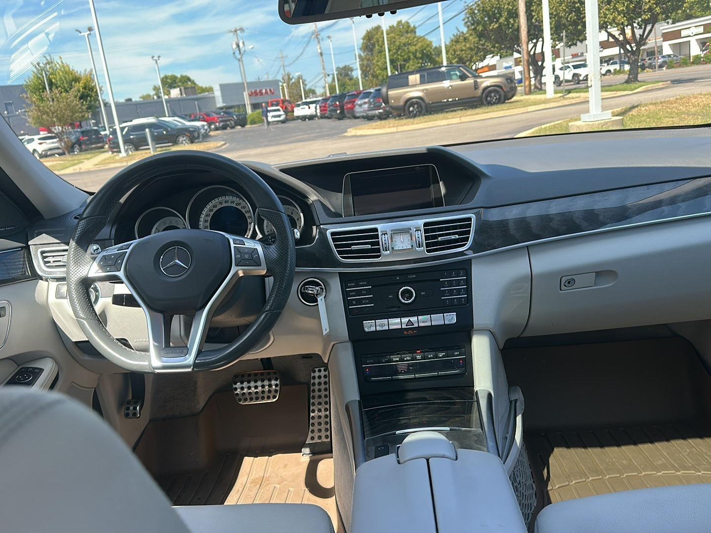 Mercedes-Benz E-Class E350 Luxury 4MATIC Sedan 2016