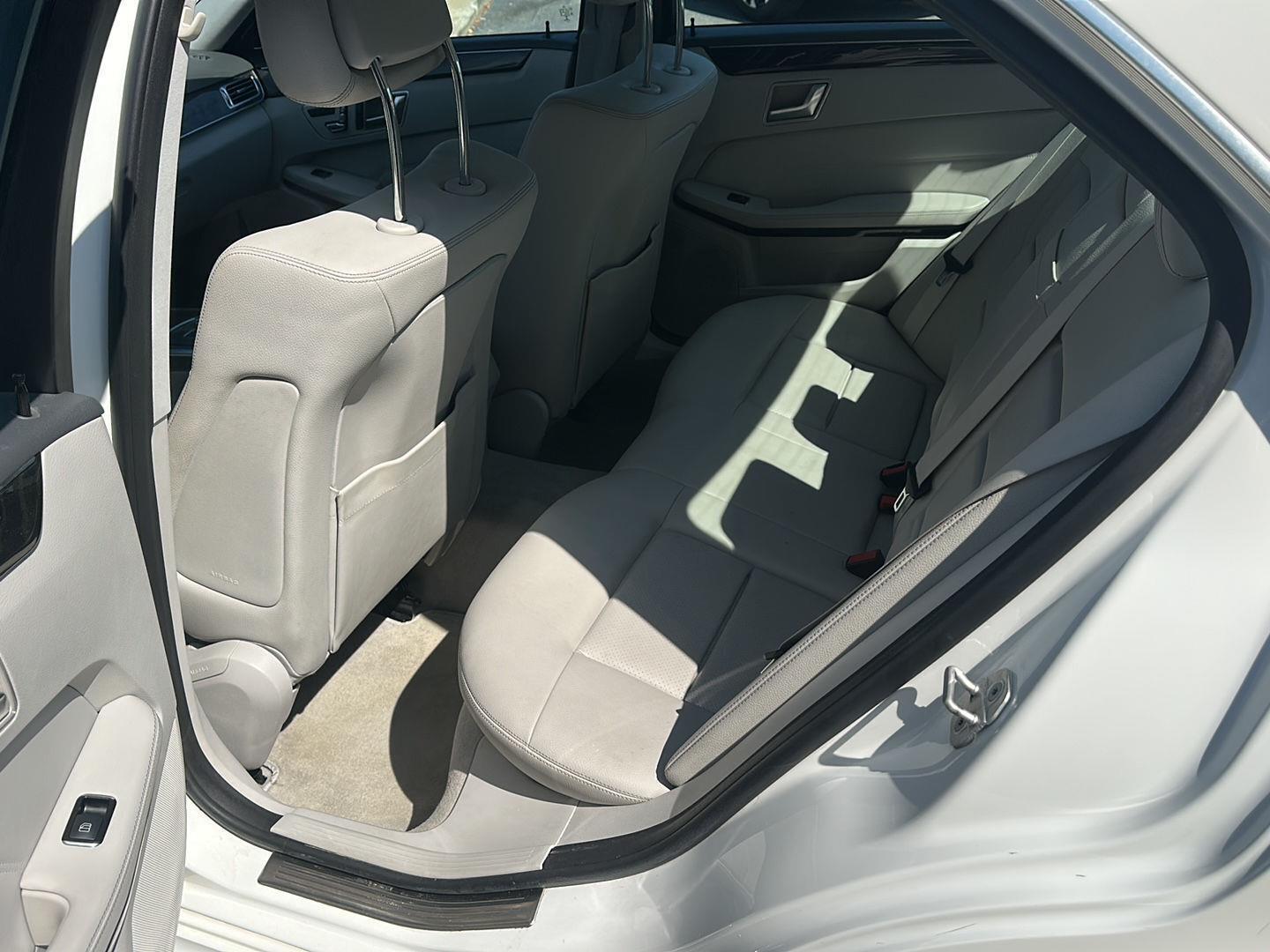 Mercedes-Benz E-Class E350 Luxury 4MATIC Sedan 2016