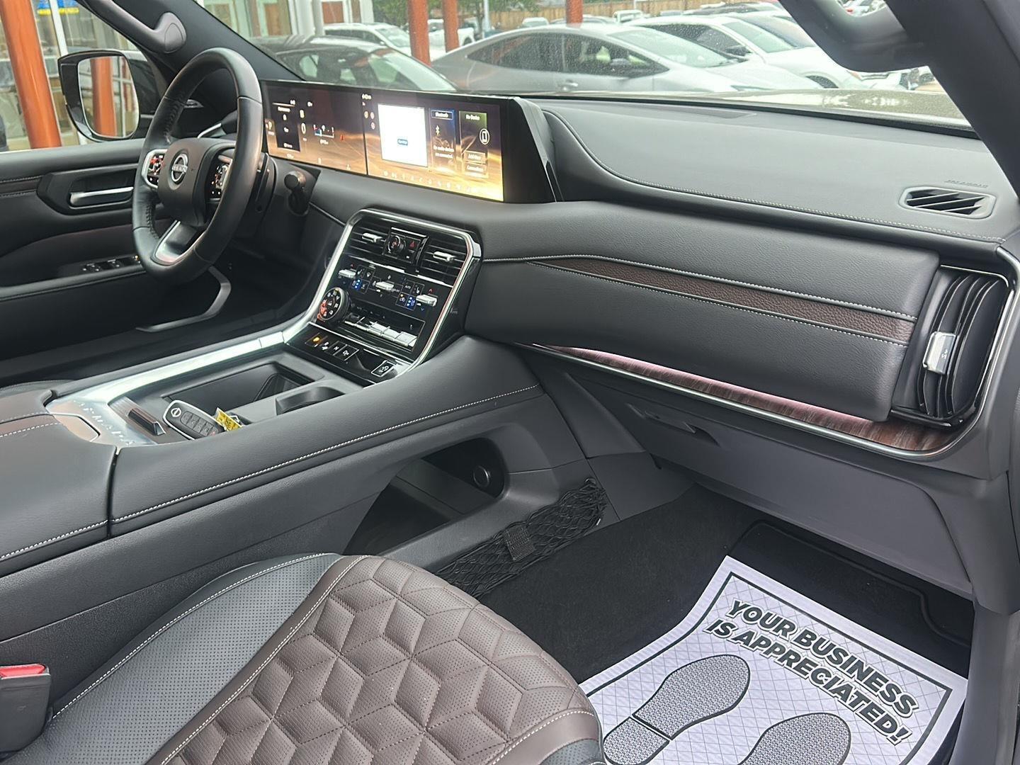 Nissan Armada Platinum 4WD 2025