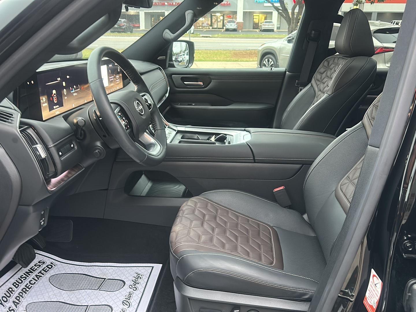 Nissan Armada Platinum 4WD 2025