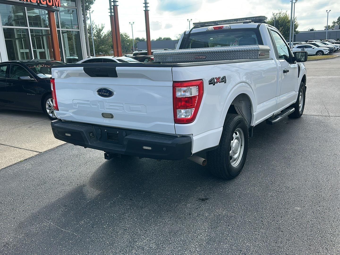 Ford F-150 XL 8-ft. Bed 2WD 2021