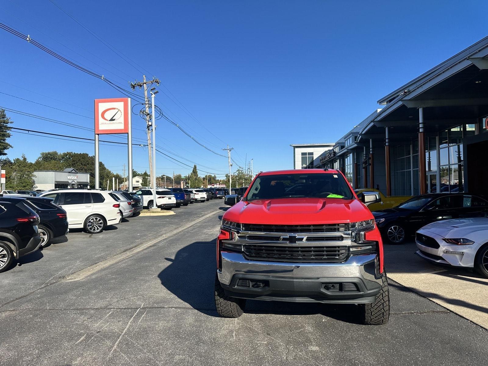 Chevrolet Silverado 1500 LT Crew Cab 4WD 2019