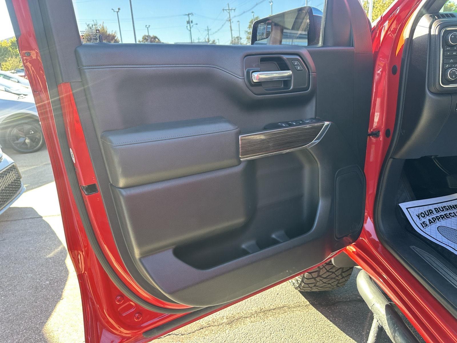 Chevrolet Silverado 1500 LT Crew Cab 4WD 2019