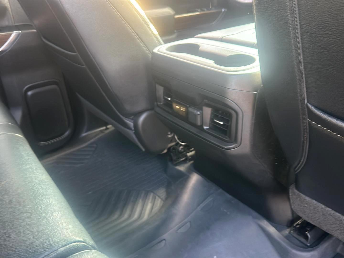 Chevrolet Silverado 1500 RST Crew Cab 4WD 2021