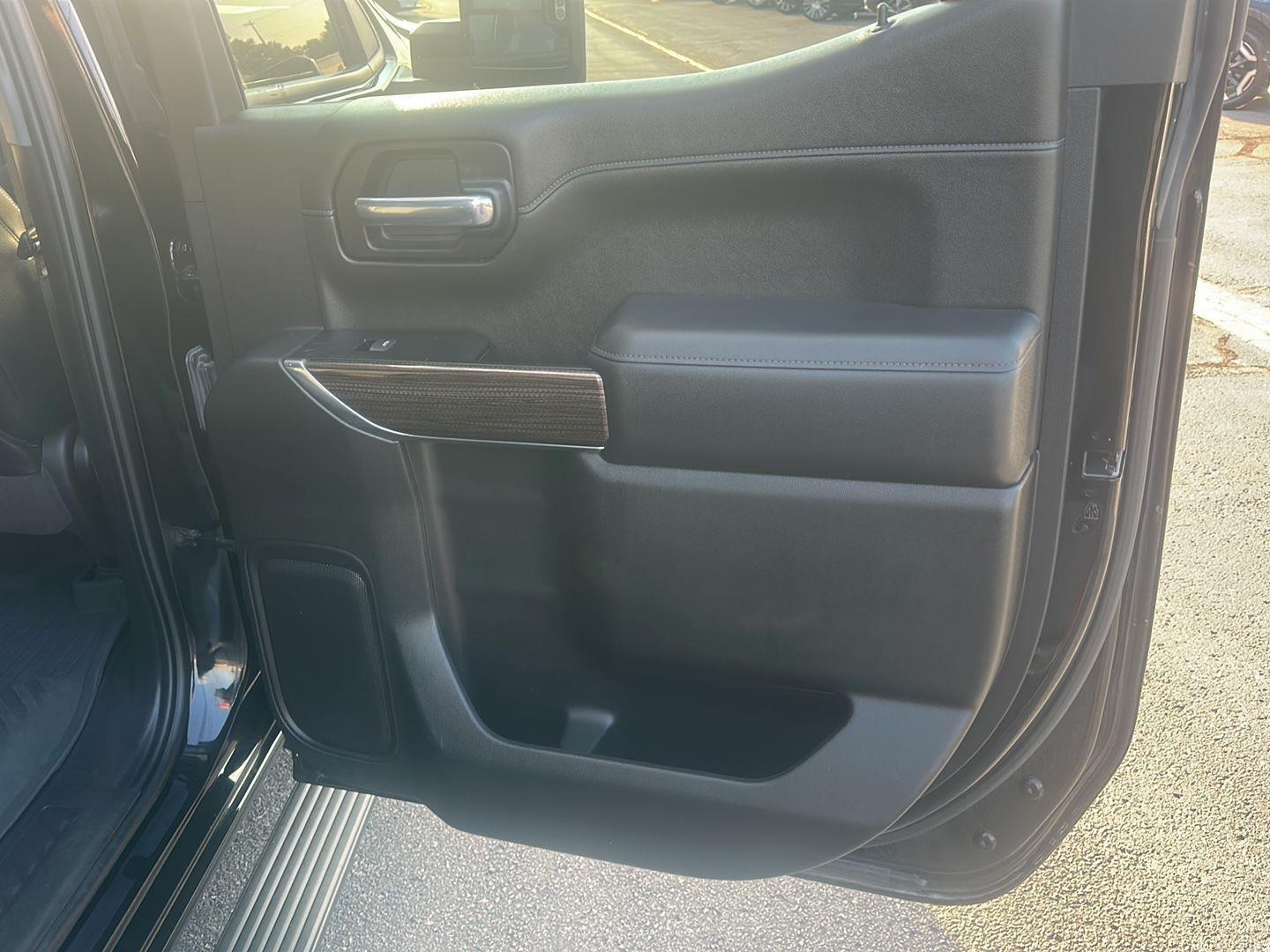Chevrolet Silverado 1500 RST Crew Cab 4WD 2021