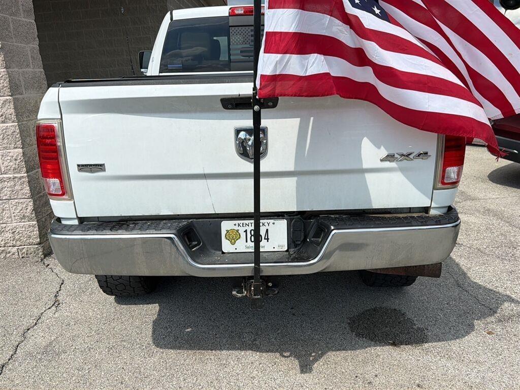 RAM 2500 Laramie Crew Cab SWB 4WD 2013