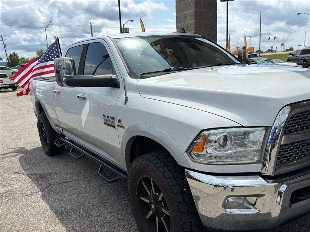 RAM 2500 Laramie Crew Cab SWB 4WD 2013