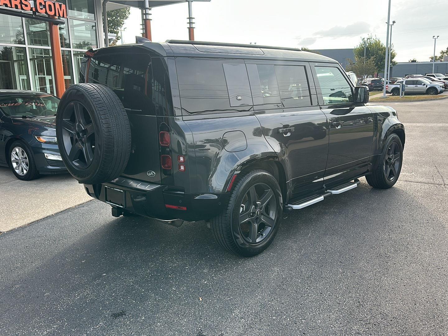 Land Rover Defender 110 X-Dynamic SE 2023