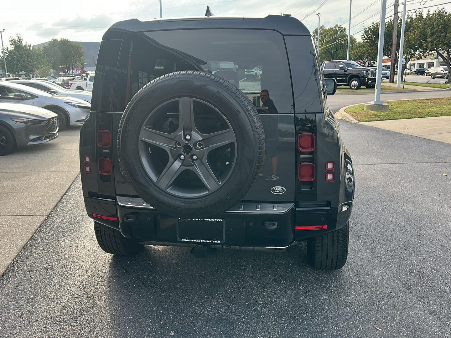 Land Rover Defender 110 X-Dynamic SE 2023