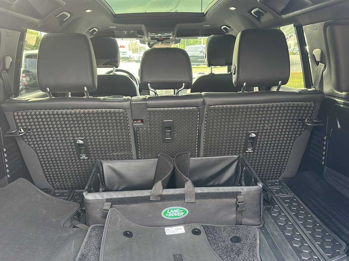 Land Rover Defender 110 X-Dynamic SE 2023