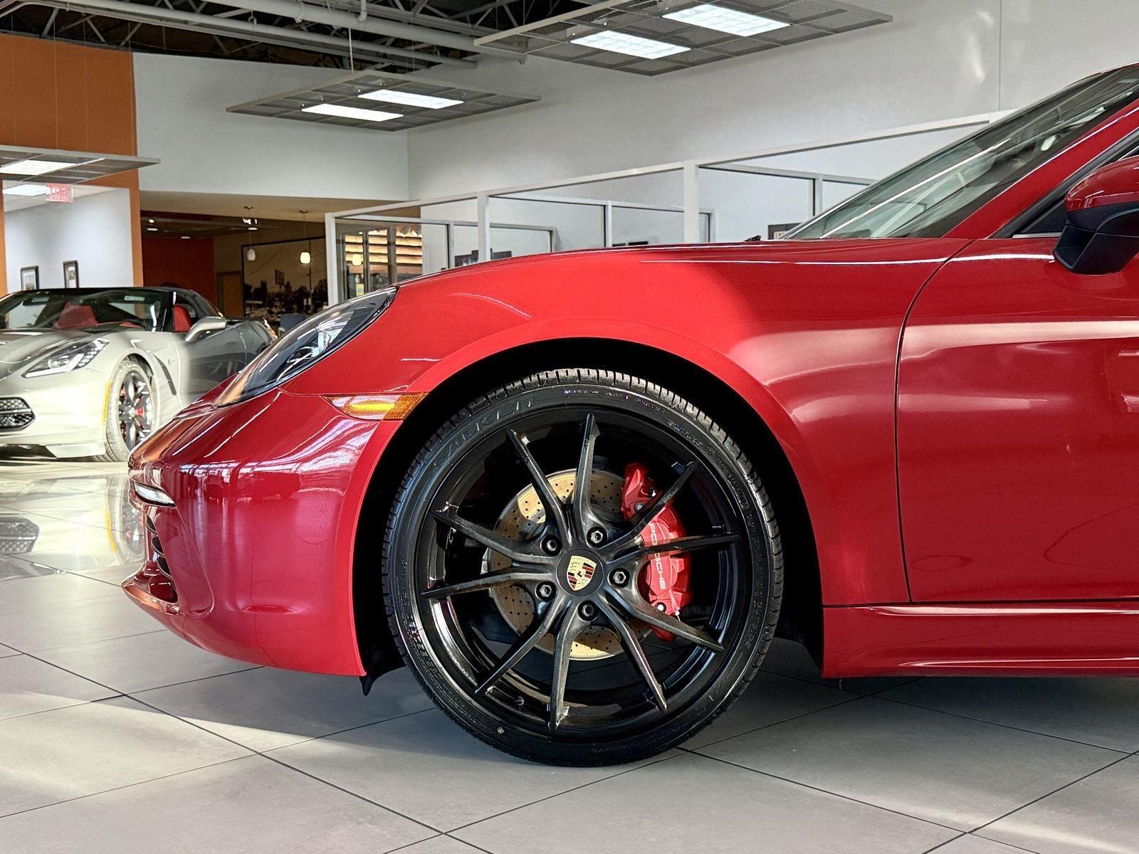 Porsche 718 Boxster photo 42