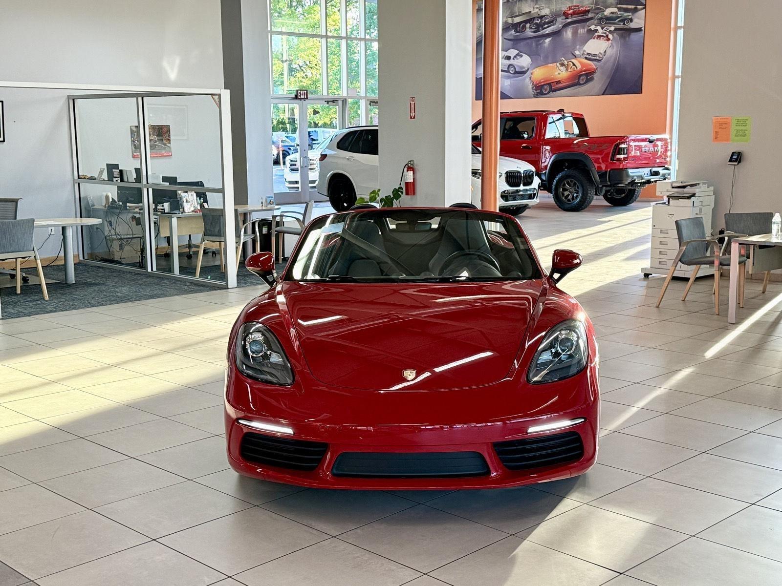 Porsche 718 Boxster photo 46