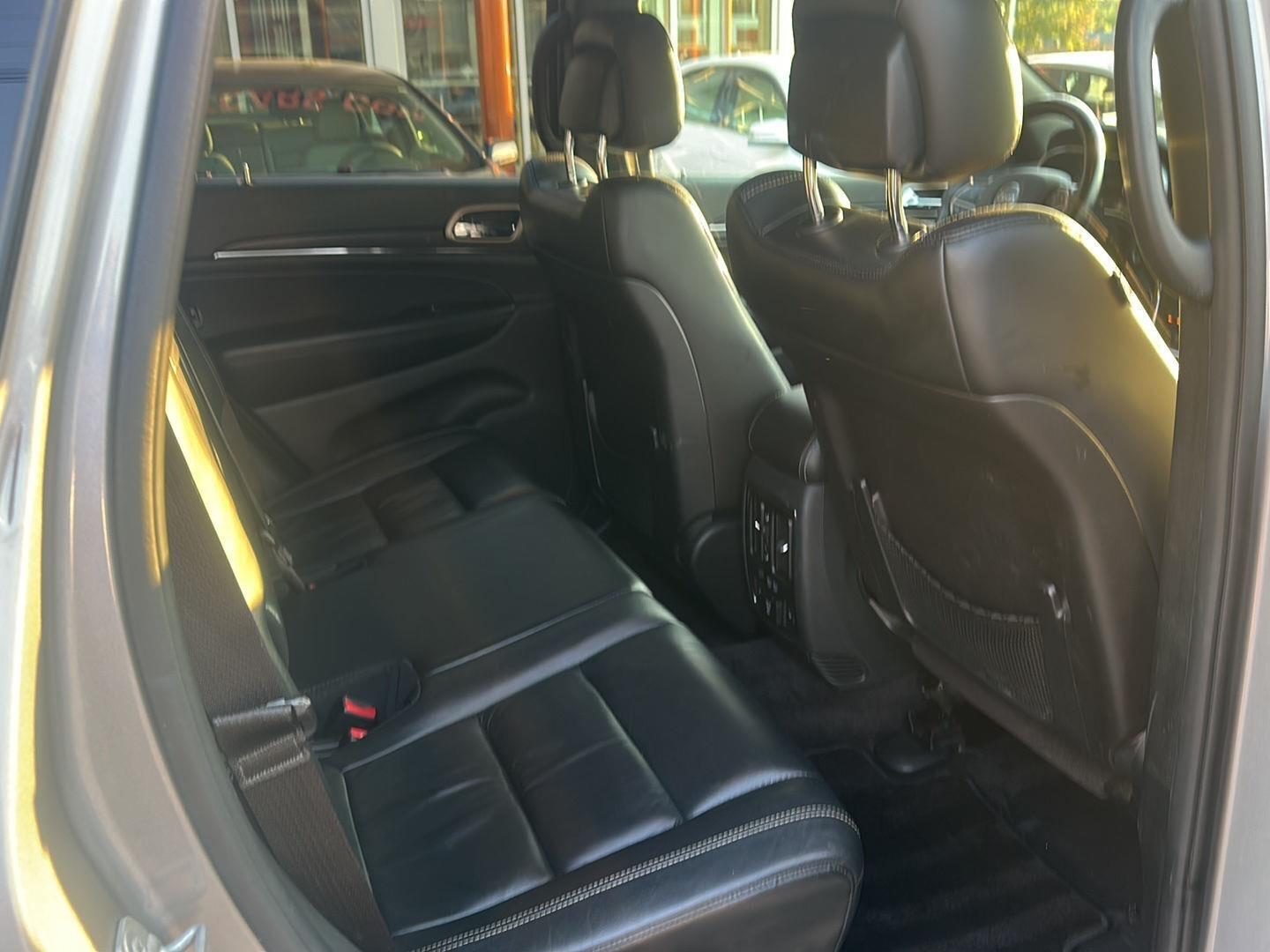 Jeep Grand Cherokee Limited 4WD 2016