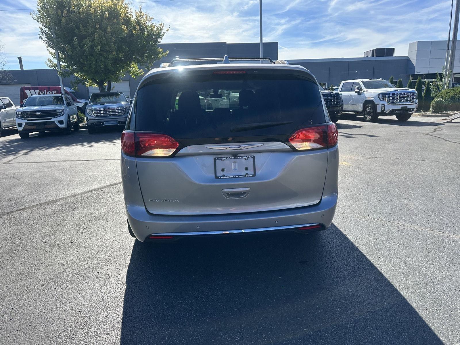 Chrysler Pacifica Touring-L 2018