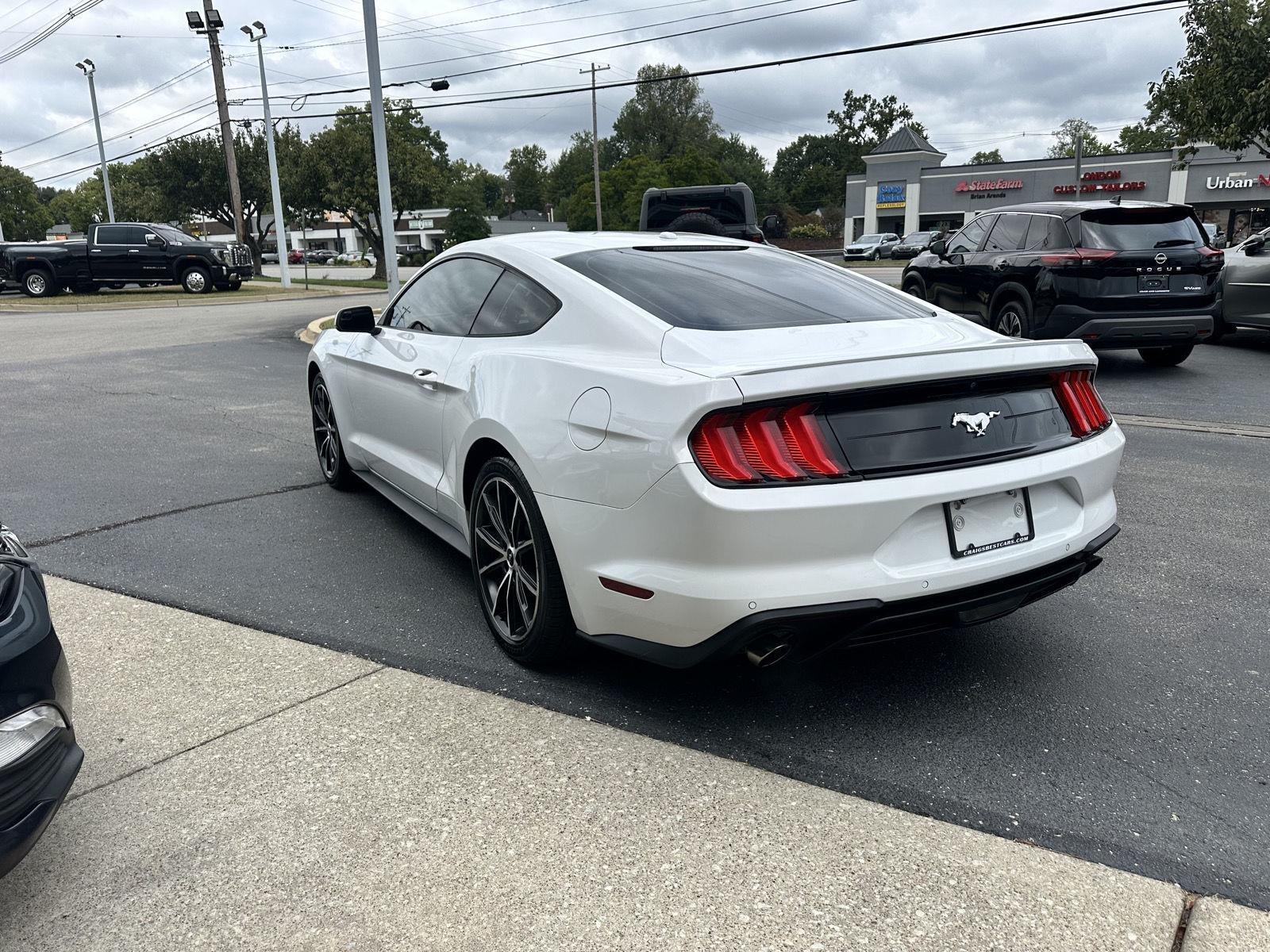 Ford Mustang EcoBoost Premium Coupe 2018