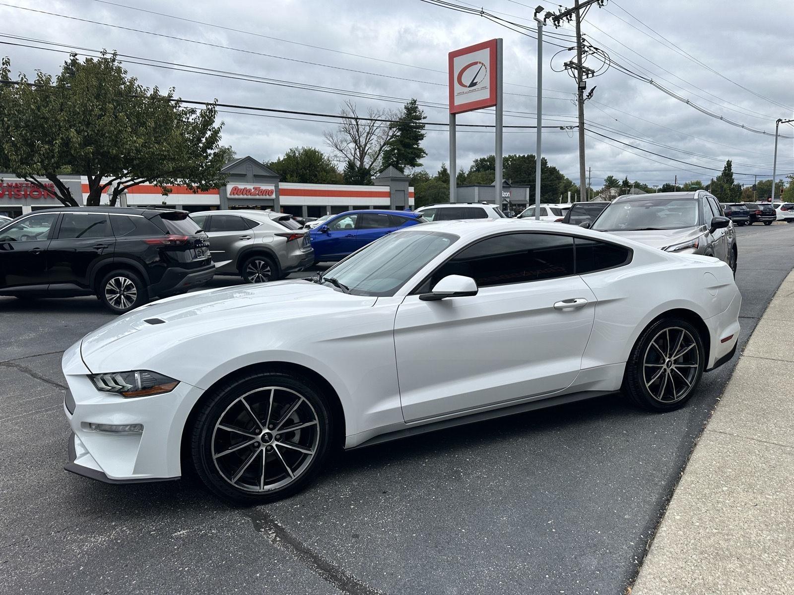 Ford Mustang EcoBoost Premium Coupe 2018
