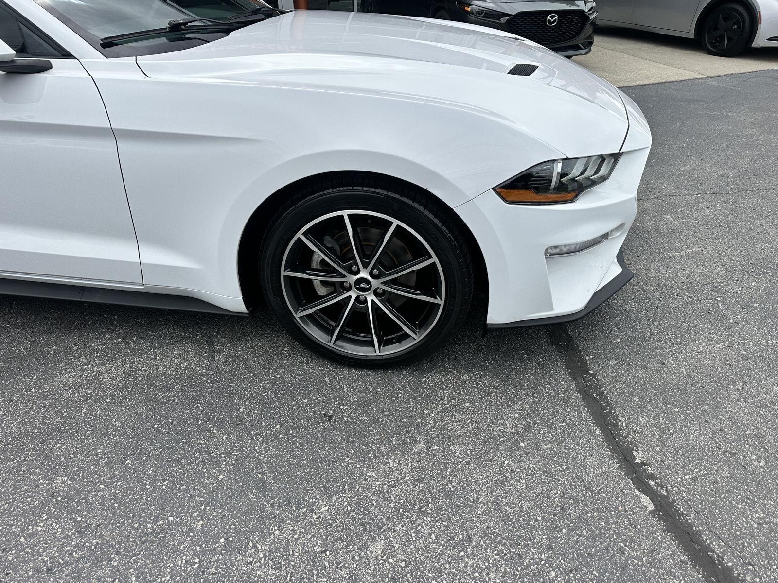 Ford Mustang EcoBoost Premium Coupe 2018